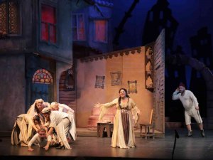 Kanlı Nigar Müzikali Antalya Dob Sahnesinde