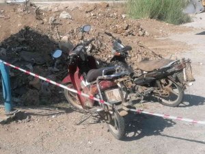 Dökülen Hafriyat Toprağının Altından Motosiklet Çıktı