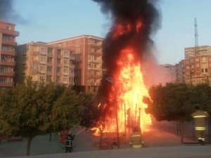 Mardin’de Çocuk Parkındaki Oyun Grubunu Yaktılar