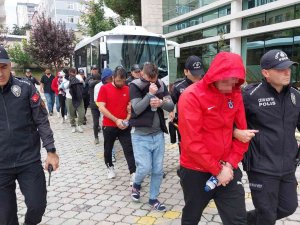 94 Kişinin Gözaltına Alındığı ’Kökünü Kurutma Operasyonu’nda 12 Kişi Adliyede