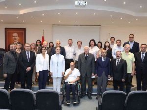 Deü’den Bilim Çınarlarına Ahde Vefa