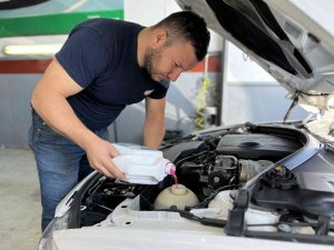 Oto Tamircilerden Kışlık Araç Bakımı Konusunda Uyarı
