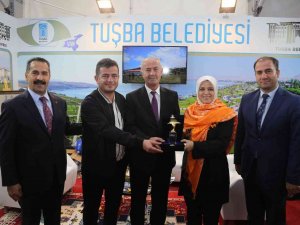 Tuşba Belediyesine ‘Kültür, Sanat, Yayıncılık, Eğitim Ve Spor Faaliyetleri’ Ödülü