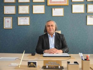 Ceza Hukuku Profesörü Örgün Eğitimde İ̇bf Gazetecilik Bölümünü Tercih Etti