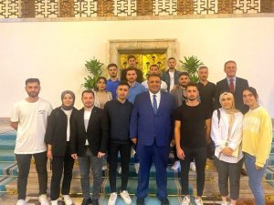 Milletvekili Kaya: "Gençlerimizin Fikirlerini Duymaya İhtiyacımız Var"