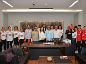 Sular Sağlık Grubu, Alpedo Voleybol Takımının Sağlık Sponsoru Oldu