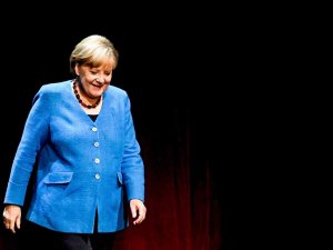 Merkel: “Kalıcı Barış Ancak Rusya İle Mümkün”