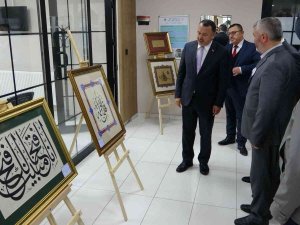 Kütahya’da Görev Yapan Hattat İki Din Görevlisi Eserlerini Sergiledi