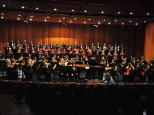 Bursa’da Senfoni Sezonuna Muhteşem Açılış