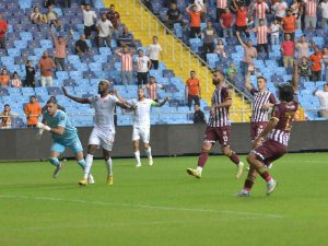Spor Toto 1. Lig: Adanaspor: 0 - Bandırmaspor: 0 (İ̇lk Yarı Sonucu)