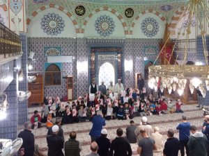 Denizli’de Mevlit Kandilinde Camiler Doldu