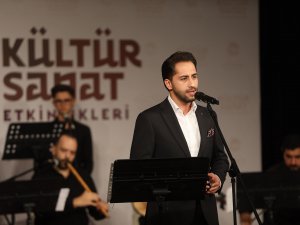 Tasavvuf Müziği Dinletisi Gönüllere Dokundu