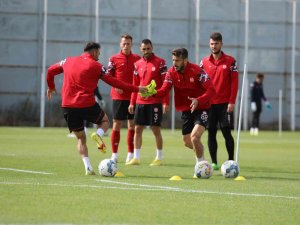 Sivasspor, Başakşehir Maçına Hazırlanıyor