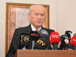 Bahçeli: “(Başörtüsü Hakkında) Bu Hak Kullanılmaktadır, Bunun Geriye Dönüşü Söz Konusu Olamaz”
