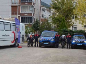 Esenköy’de Jandarmadan Kan Bağışı Kampanyasına Tam Destek