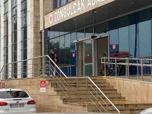 Camiye Girip Cemaate Hakaret Eden Kadın Adli Kontrolle Serbest