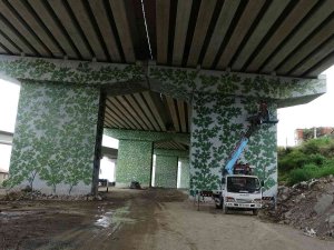 Trabzon’da Viyadükler Böyle Süsleniyor.