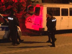 Esenyurt’ta İki Aile Arasında Silahlı Kavga