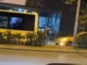 Sultanbeyli’de Trafikte Tehlike Saçan Patenli Gençler Vatandaşlar Tarafından Darp Edildi