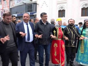 Esenyurt’ta Düzenlenen ‘Kardeş Kültürler Festivali’nde Unutulan Eserler Gün Yüzüne Çıktı