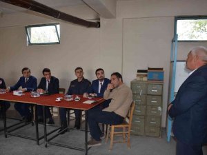 Selendi’de Halk Toplantıları Devam Ediyor