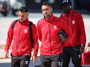 Sivasspor Kafilesi İ̇stanbul’da