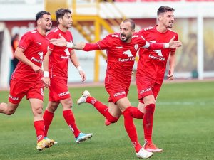 Altınordu, İlk Galibiyetini Aldı