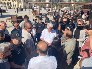 Şanlıurfa’da Hdp’lilerin İzinsiz Yürüyüşüne 5 Gözaltı