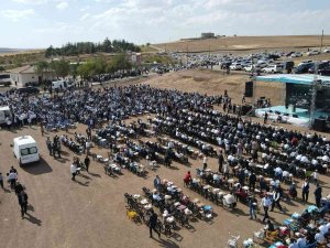 Bakan Soylu, Diyarbakır’da Kur’an Kursu Açılışı Ve Hafızlık İcazet Programına Katıldı