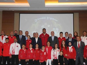 Milli Sporculara Altın Dopingi