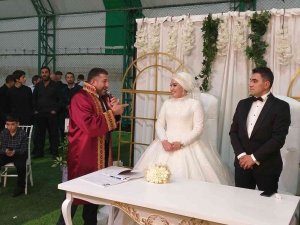 Zabıta Memuru Başkana Enişte Oldu