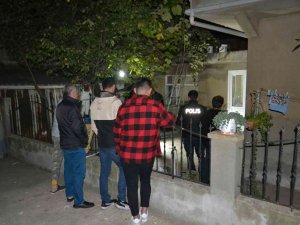 Sigara İçmek İçin Çıktığı 3. Katın Balkonundan Düşerek Hayatını Kaybetti