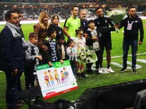 Serebral Palsili Çocuklar Sahaya Çıktı