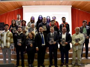 Yazar Özcan Mutlu, Eskişehirli Okurları İle Buluştu