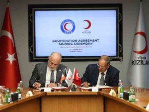 Türk Kızılay Ve Kuveyt Kızılayı’dan Orman Yangını Ve Sel Bölgeleri İçin İş Birliği Protokolü