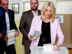 Bosna Hersek Merkez Seçim Komisyonu, Sırp Entitesindeki Tartışmalı Oyları Yeniden Sayacak