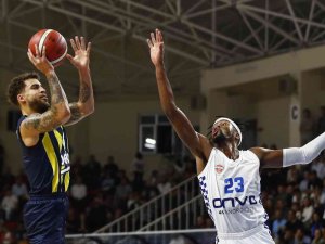 Basketbol Süper Ligi: Onvo Büyükçekmece Basketbol: 80 - Fenerbahçe Beko: 85