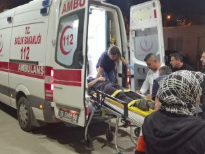 Cip Yayaya, Otomobil De Cipe Çarptı: 3 Yaralı