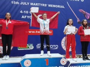 Başkan Aydın, Şampiyonu Ağırladı