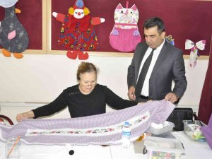 Safranbolu’da Üreten Eller Mutlu Yüzler