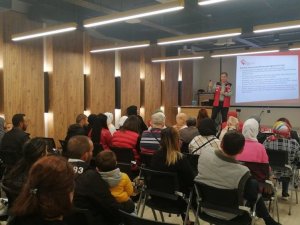 Kırklareli’nde Yaşan Yabancı Uyruklu Ailelere Eğitim