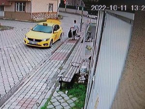 17 Yaşındaki Çocuğun Gasp Ettiği Taksiye Binerken Görüntüsü Ortaya Çıktı