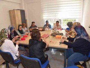 Yunusemre’de El Sanatları Kursu Başladı
