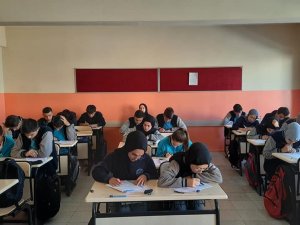 Ölçme Ve Değerlendirme Sınavının İlki Uygulandı