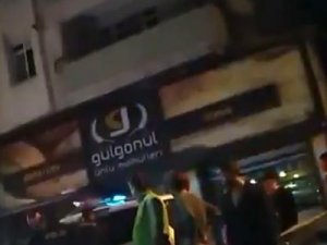 Kız Arkadaşını Dövüp Dişlerini Kırdı, Olay Yerine Gelen Polise Saldırdı