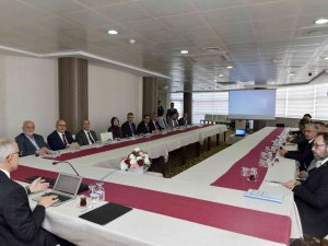 Kmü Rektörü Prof. Dr. Hüseyin Karaman, Dekan Ve Müdürlerle Bir Araya Geldi