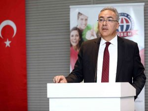 Kadın Liderler Akademisi Eğitimi Başladı