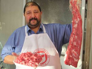 Türkiye Kasaplar Federasyonu Başkanı Yardımcı:" Kırmızı Ete Zam Görünmüyor"