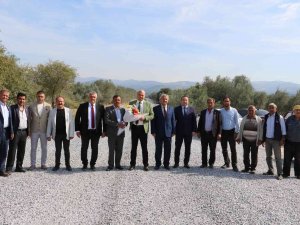 Manisa Büyükşehir Belediyesi Akhisar’ın Yollarını Asfaltladı