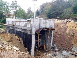 Çubukluosmaniye’de Menfezin Betonarmesi Tamamlandı